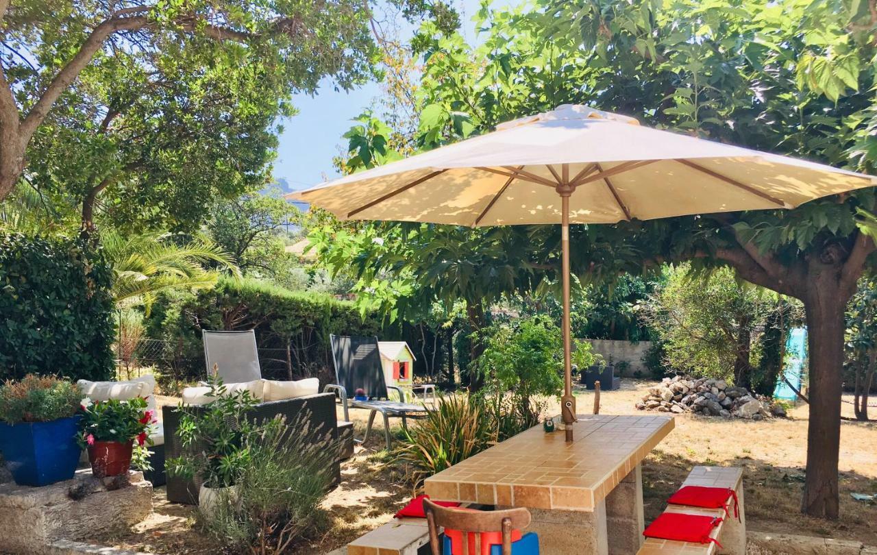 Large Private Garden, Quiet 2-Bedroom Apartment, Air Conditioning, Wifi, Parking Cassis Kültér fotó